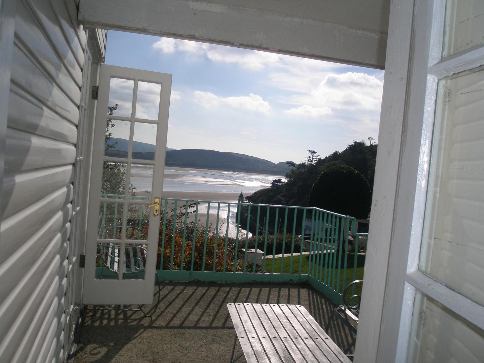 Portmeirion Village & Castell Deudraeth 포스마독 외부 사진