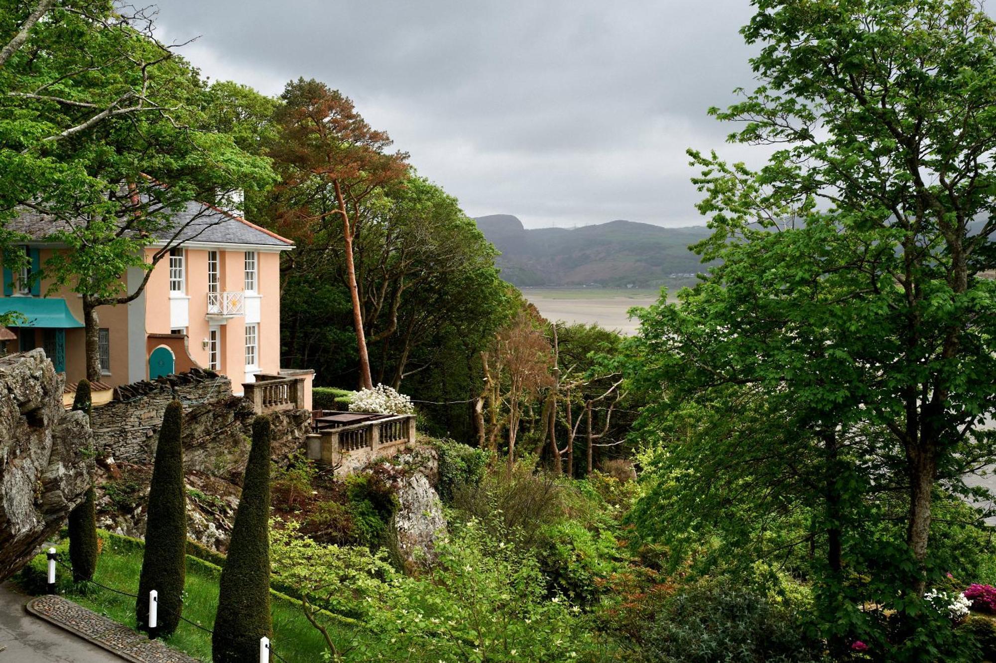 Portmeirion Village & Castell Deudraeth 포스마독 외부 사진